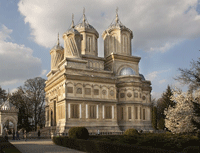 Епископская церковь  Куртя-де-Ардеш. Румыния. XVI в.